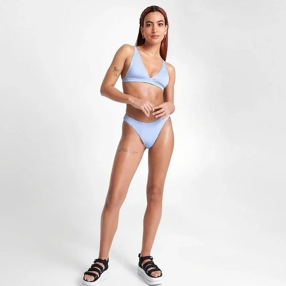 Nike Essentials Swim Bikini Bottoms Women's‎ M Purple Cobalt Bliss Medium NEW - Picture 2 of 6